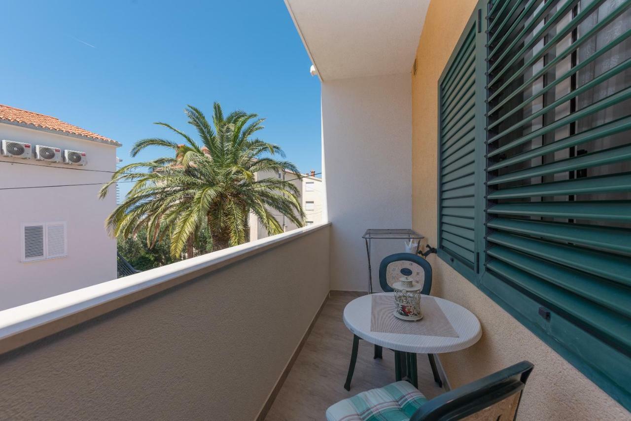Apartmani Mona Makarska Exterior photo