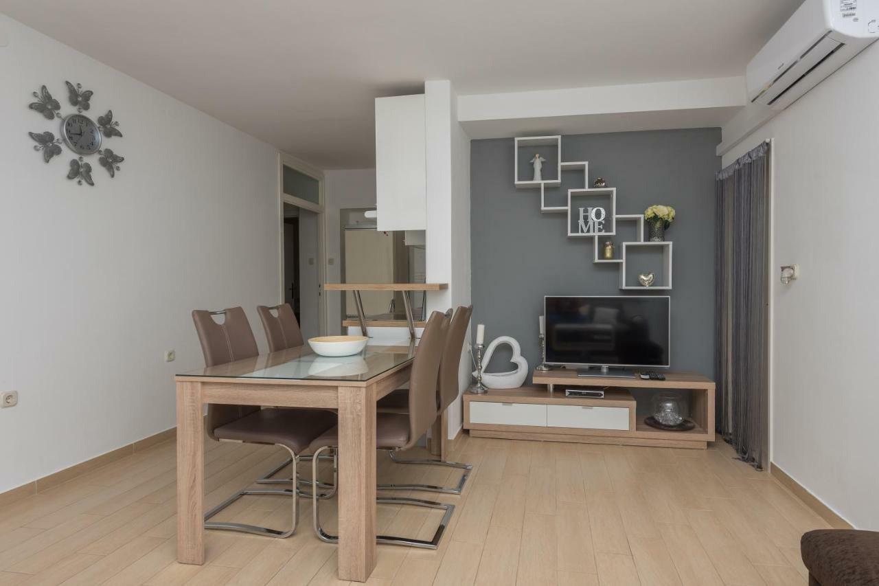 Apartmani Mona Makarska Exterior photo