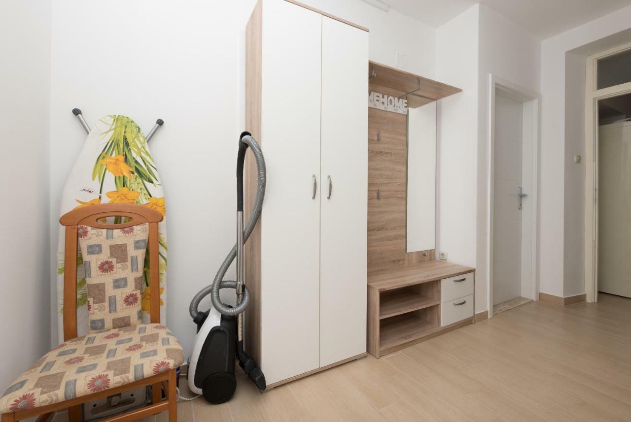 Apartmani Mona Makarska Exterior photo