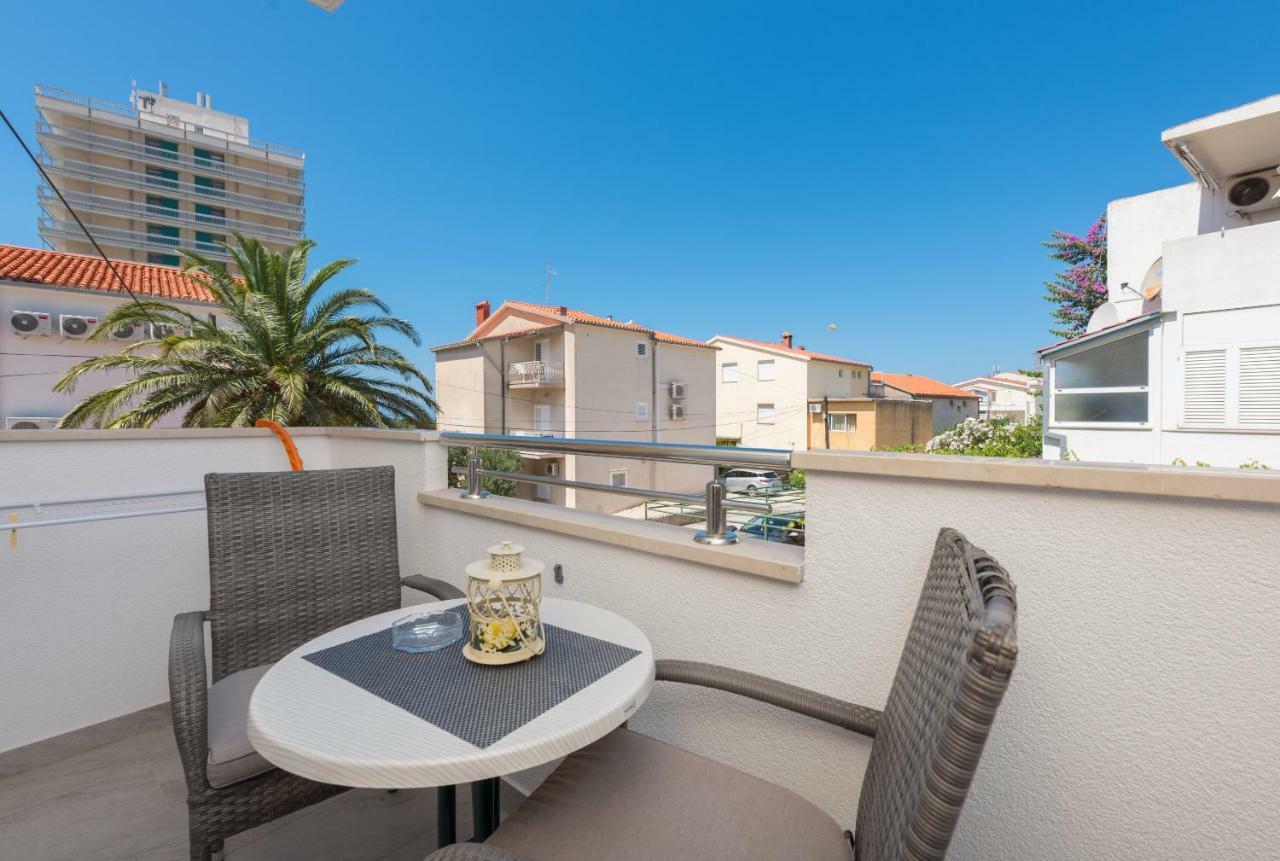 Apartmani Mona Makarska Exterior photo