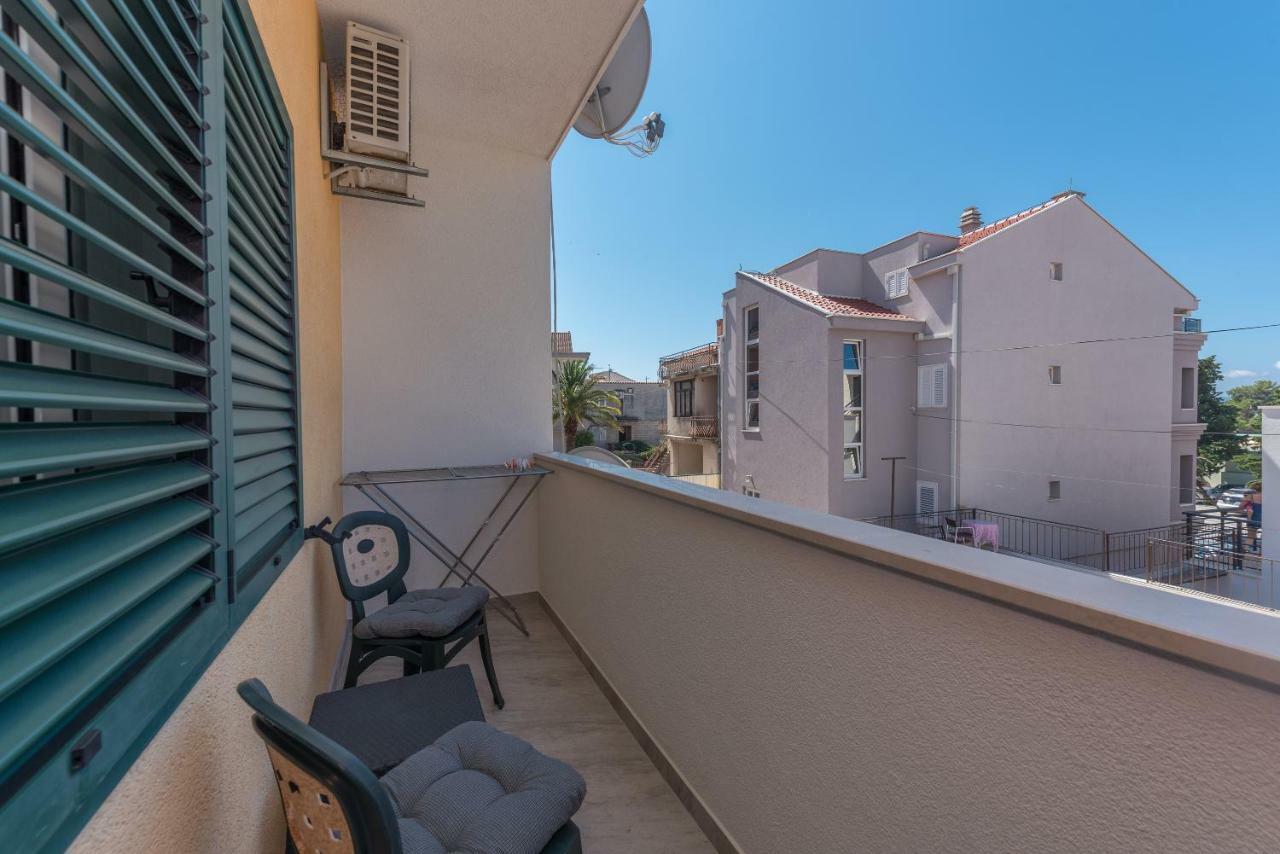 Apartmani Mona Makarska Exterior photo
